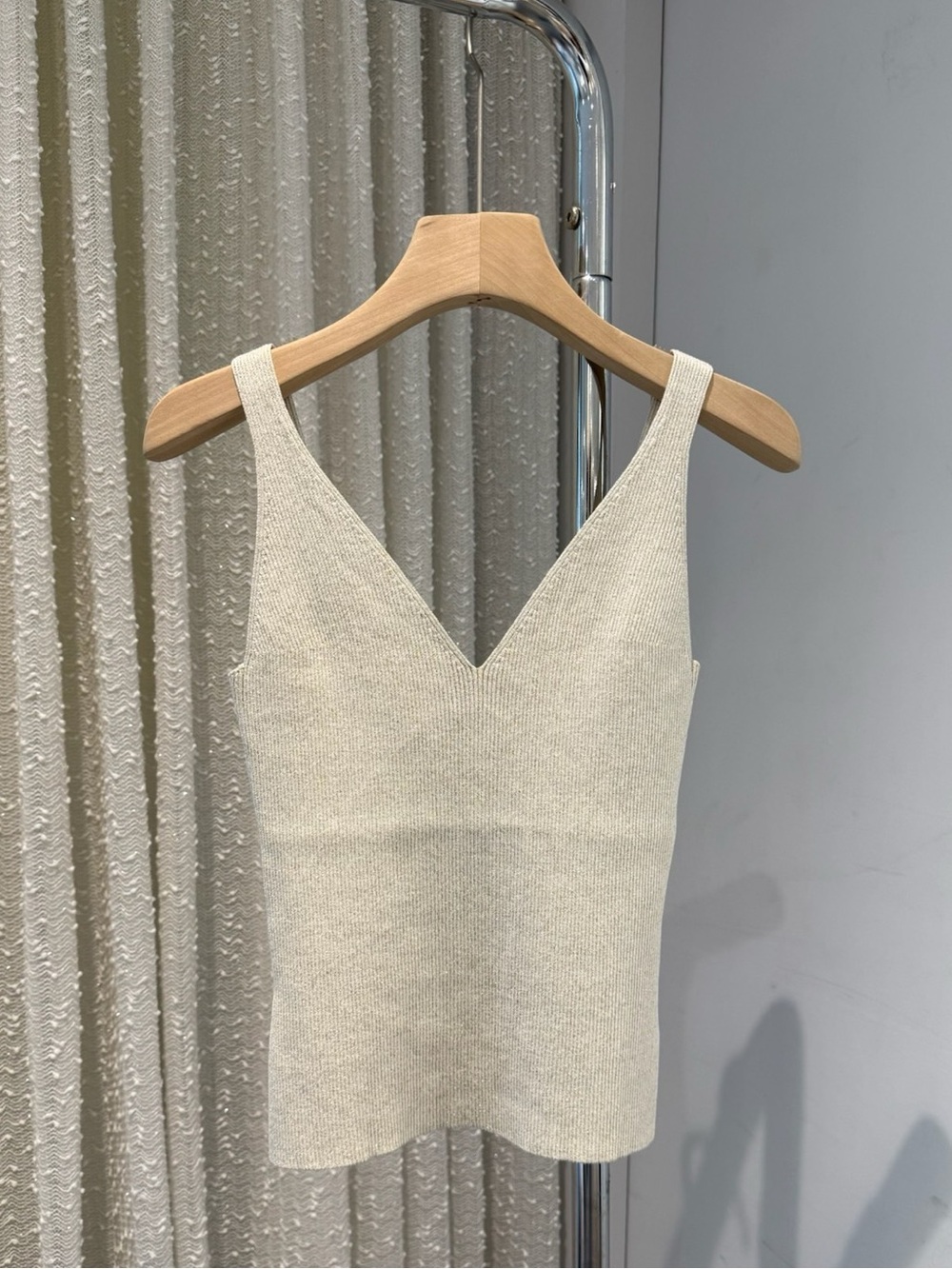 Oscar de la Renta Cream V-Neck Ribbed Knit Camisole